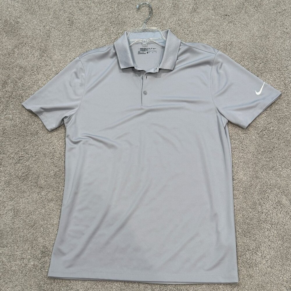 Nike Golf Standar Fit Dri-Fit Polo in Light Gray Size Medium - Barely Worn!